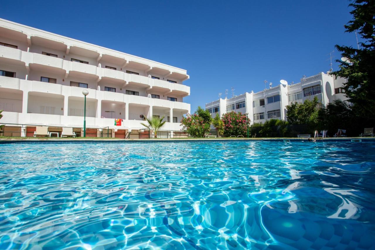 Host Wise - Bright Cozy Flats W Terrace & Pool Daire Quarteira Dış mekan fotoğraf