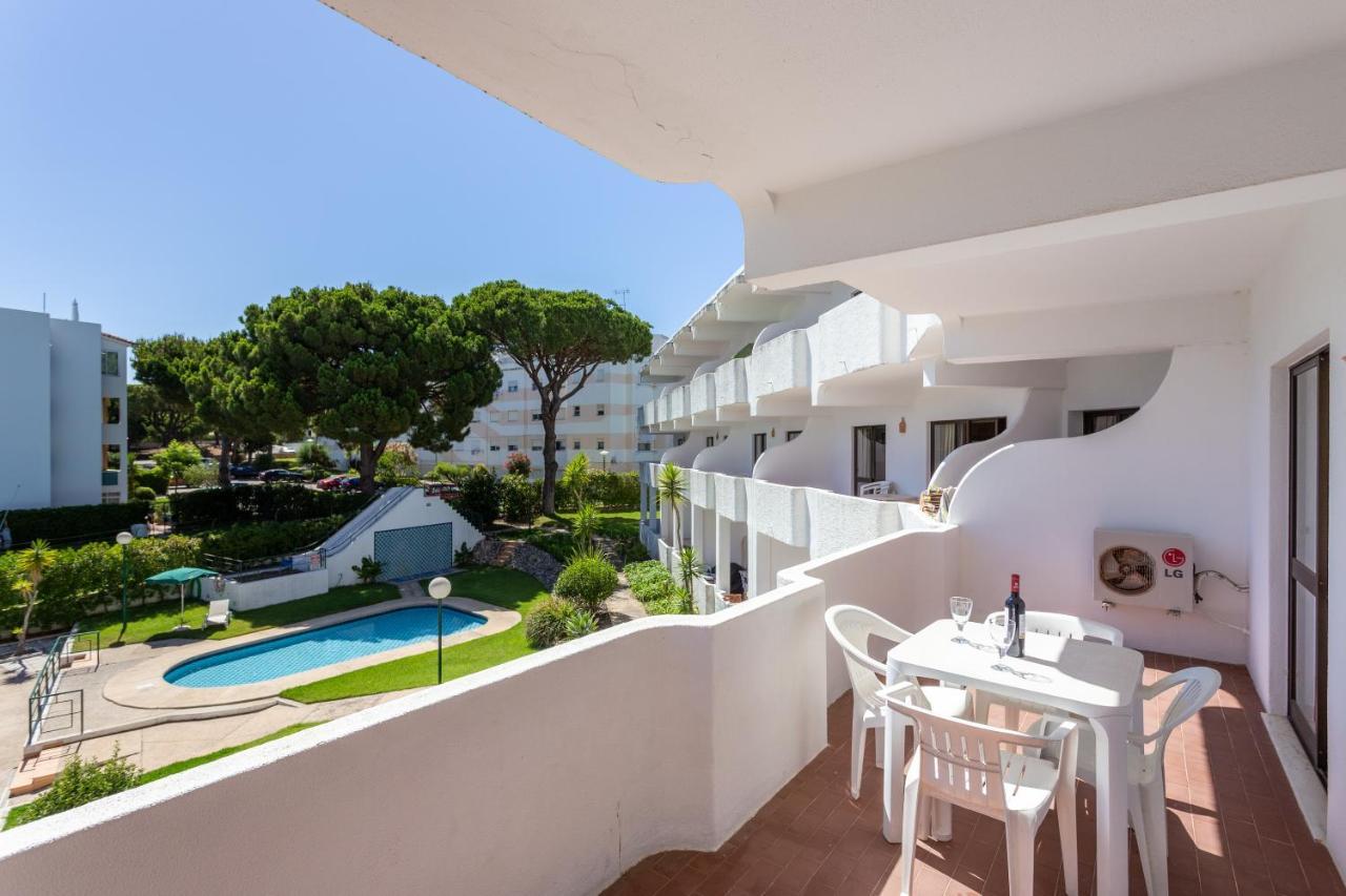 Host Wise - Bright Cozy Flats W Terrace & Pool Daire Quarteira Dış mekan fotoğraf