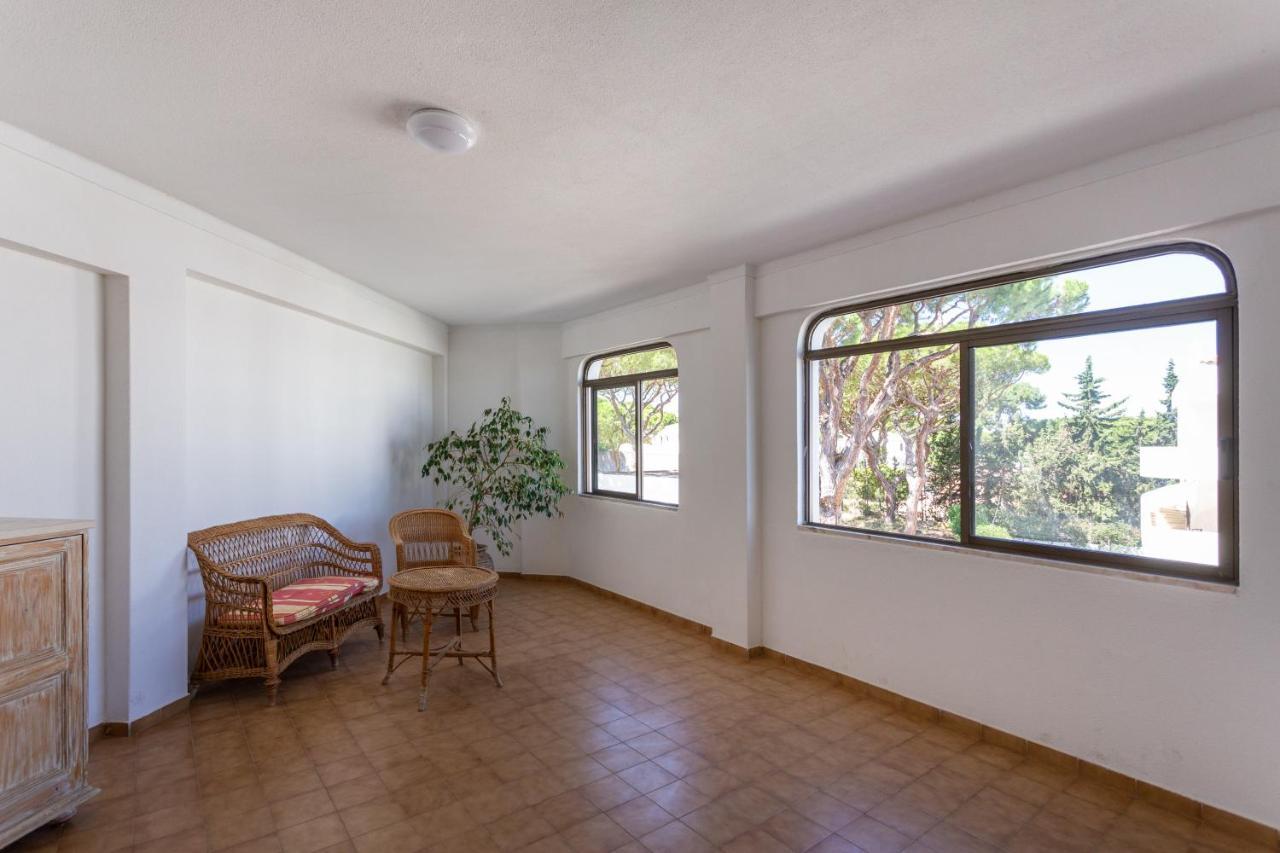 Host Wise - Bright Cozy Flats W Terrace & Pool Daire Quarteira Dış mekan fotoğraf
