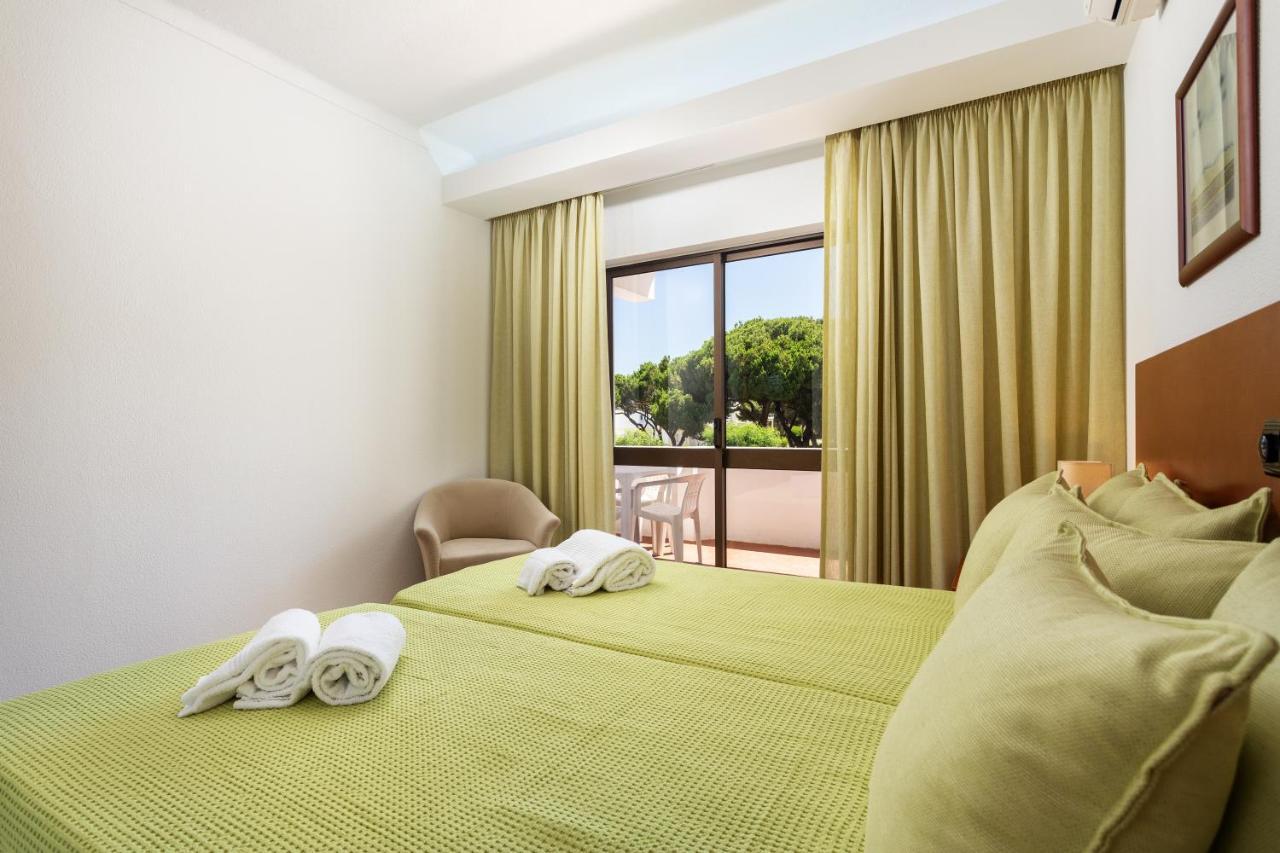 Host Wise - Bright Cozy Flats W Terrace & Pool Daire Quarteira Dış mekan fotoğraf